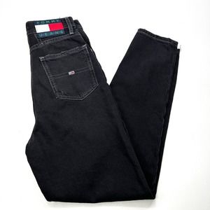 Tommy Jeans | Ultra High Rise Tapered Retro 90s Mom Jean Black Size 24
